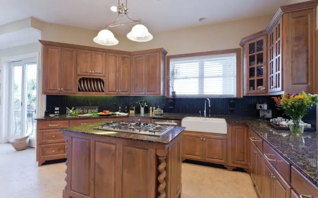 The Dunes - Four Bedroom Home