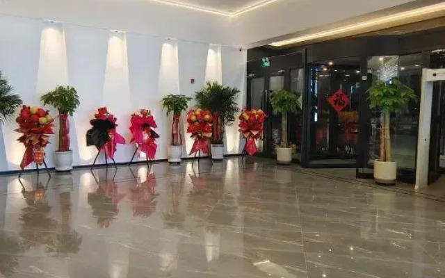 Yunjingwan Hotel (Beitun Bus Station)