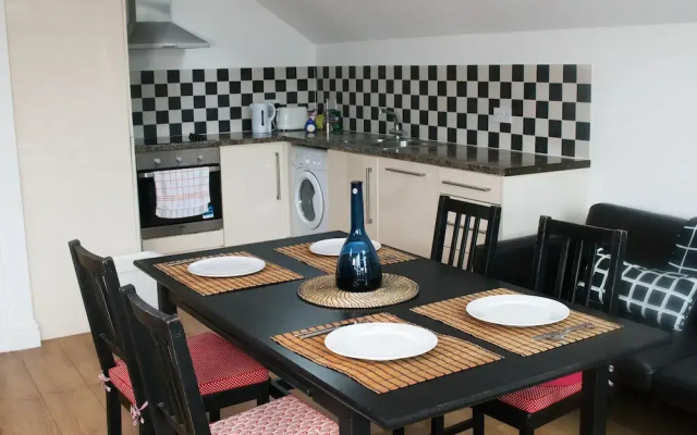 Cozy Modern Bedroom Apartments City L2