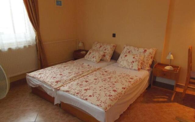 Heviz Therme Apartmenthaus