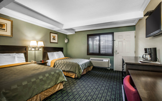 Hotel H-Wood