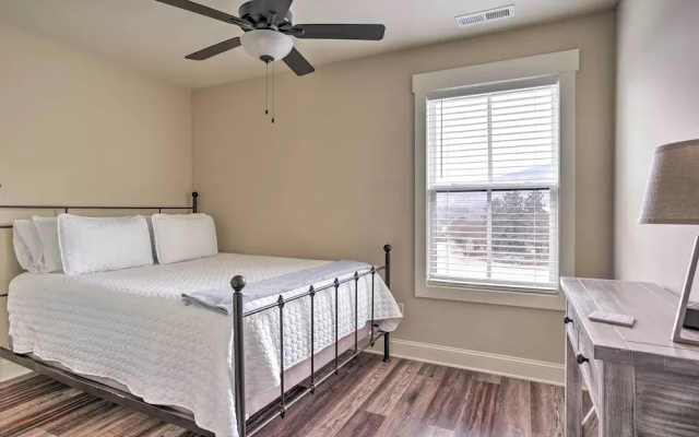 Wooded Escape w/ Beautiful Backyard + Mtn Views!