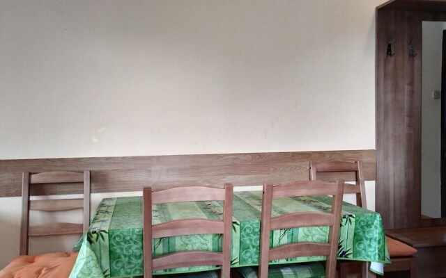 Cozy Apartment Nikky in the Center