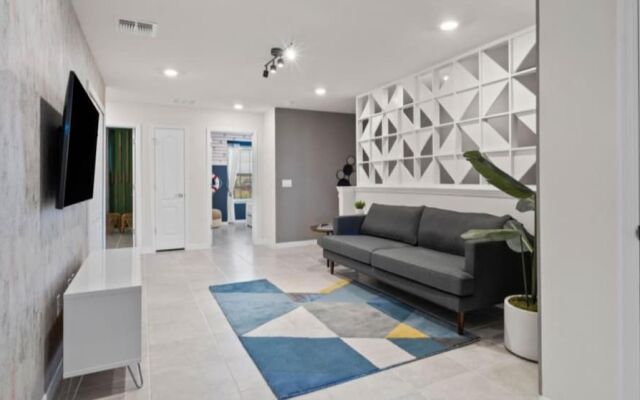 Townhome at Solterra NH 18005