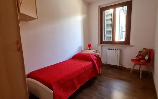 Butterfly Apartment near Monteriggioni