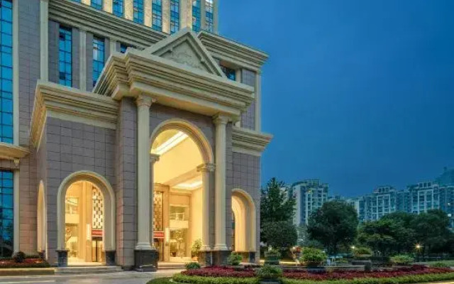 Yibin Nanxi Juyang Hotel