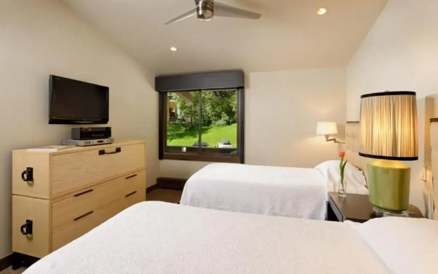 Premier 2 Bedroom - Aspen Alps #214