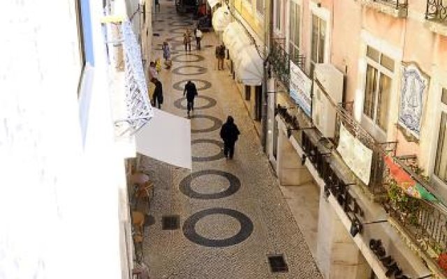 Sado Blue - City & River Flats by Be@home