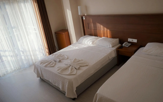 Makri Beach Hotel