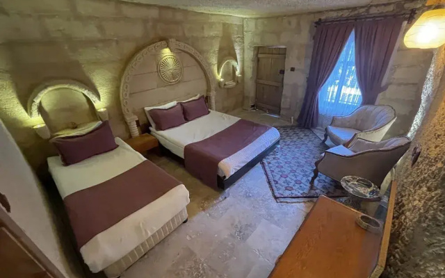 Dede Cave Hotel