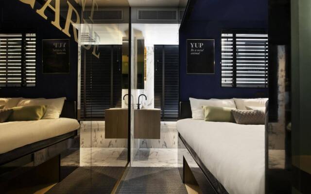 Different Hotel Hasselt
