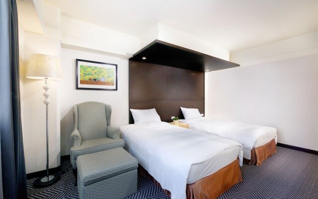 Green Garden Apartments-A