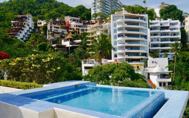 Casa Cúpula Luxury