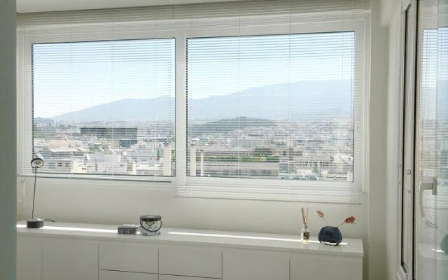 Mind-blowing Acropolis View Apt