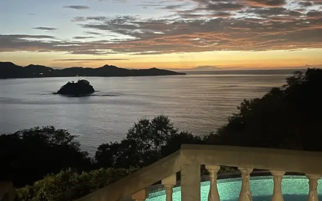 Luxury Flamingo Condo With big Ocean Views