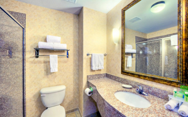 Sheraton Raleigh Hotel