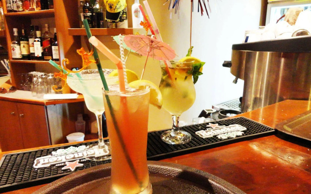 Sunny Bay Hotel