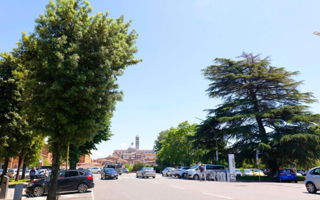 Siena UP Town - Sabrina's Typical Apartment
