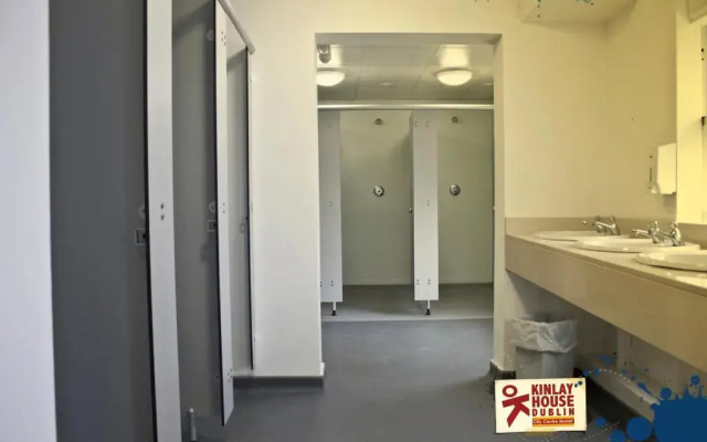 Kinlay House Hostel