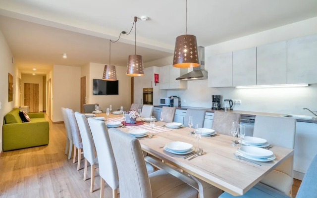 Warm Apartment in Gosau With Shared Sauna