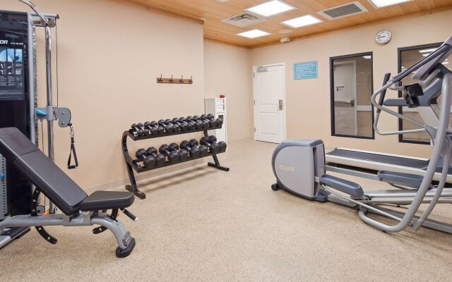 Best Western Plus Hudson Hotel & Suites