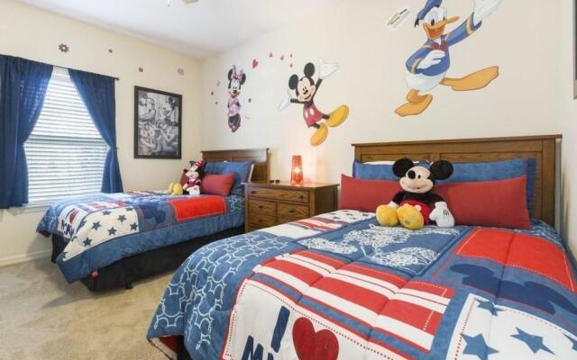 Villa CVX- Lucaya Village