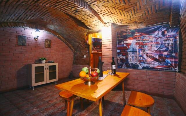 Apartment on Freedom Square Diuma Street