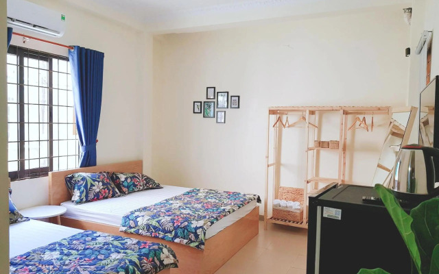 Xoai Xanh Hostel & Villa
