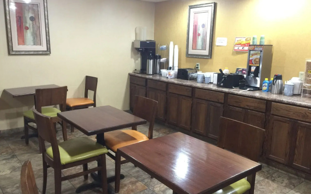 Fairview Inn & Suites