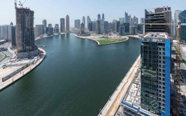 SuperHost - DAMAC Maison Prive Studios