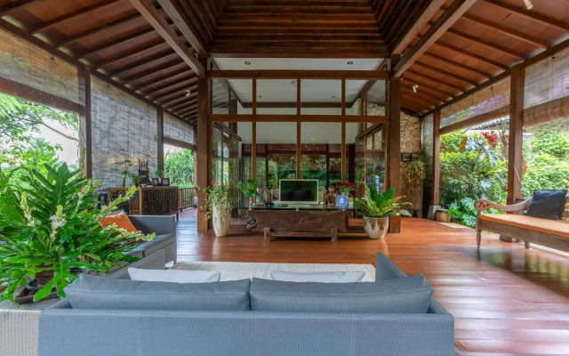 Villa Mulyono