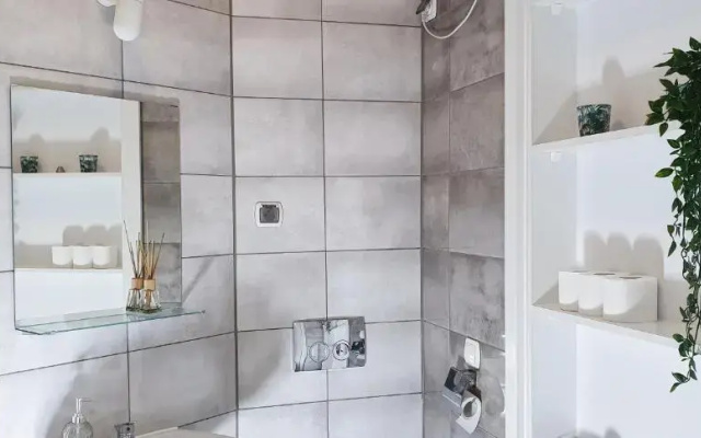 Trzypokojowy apartament KATOWICE Damrota 4