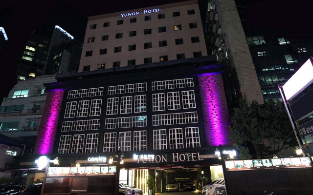 hotelImage