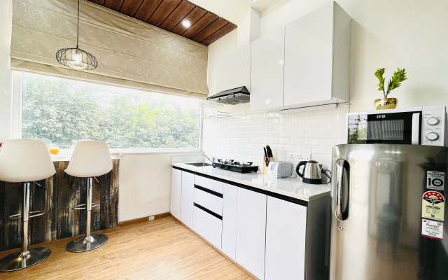 BluO Studio Noida - Balcony, Terrace Garden, Gym