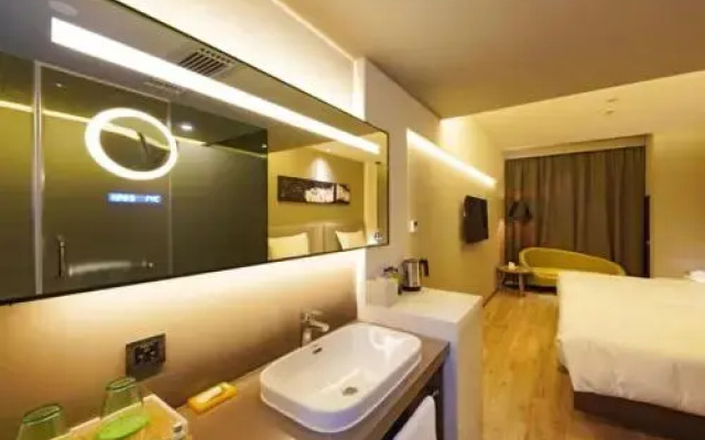 Zhengzhou Hongrui Business Hotel