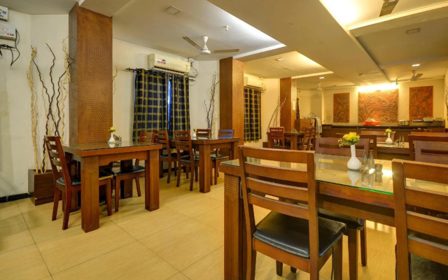 Hotel Vishnu Priya