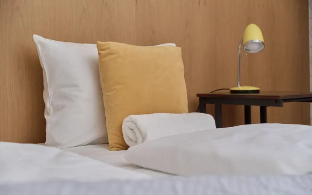 Na Grobli Studio Apartment by Renters