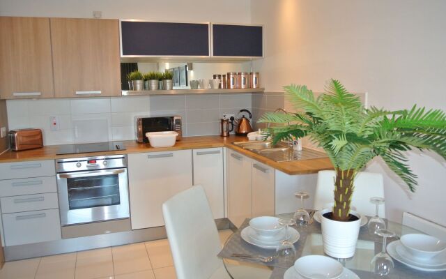 Approved Serviced Apartments Skyline A