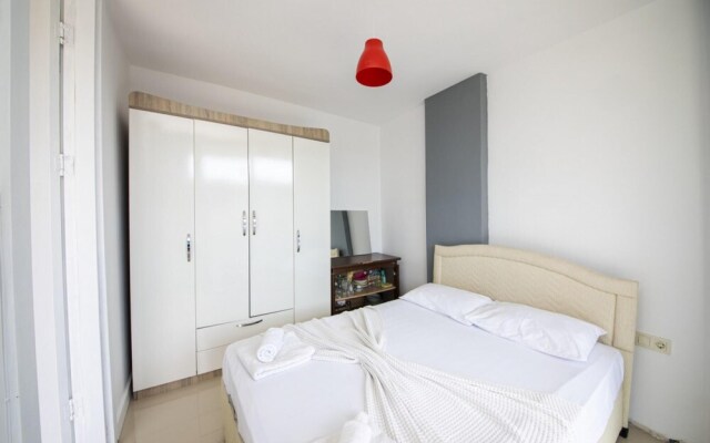 Comfy Villa With Shared Pool and Gym in Milas