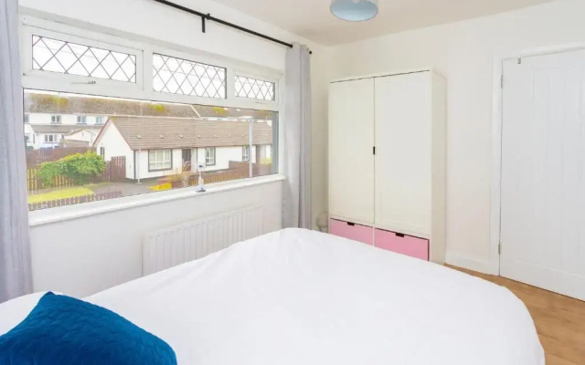 4BD Portrush Home for the Whole Family