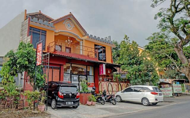 Hotel O Harwin Homestay