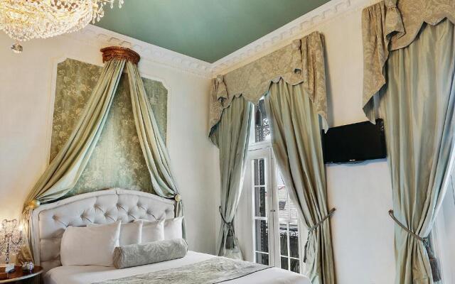 French Quarter Mansion