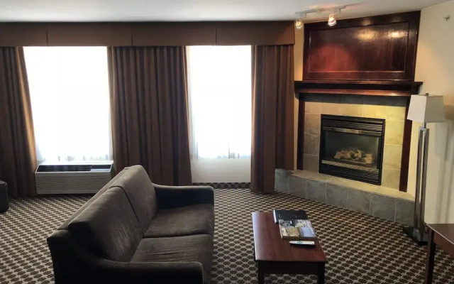 Best Western Strathmore Inn