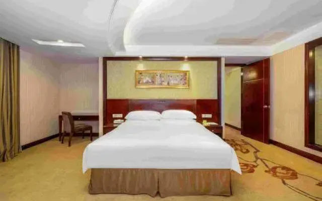 Vienna Hotel