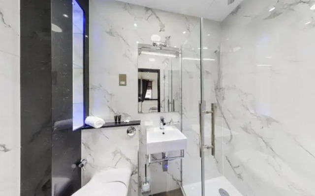 Bryanston Apartments