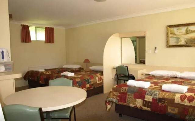 Civic Motor Inn