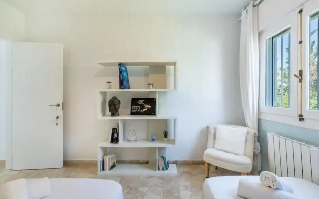 Villa - 3 Bedrooms with Pool and WiFi - 107862