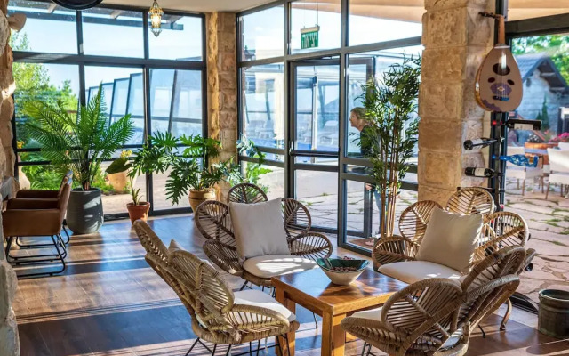 Grand Vista Boutique Hotel And Spa