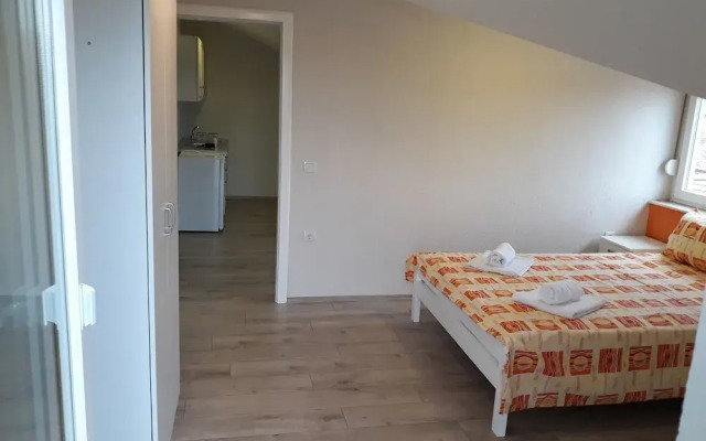 Vila & Apartments MATEA