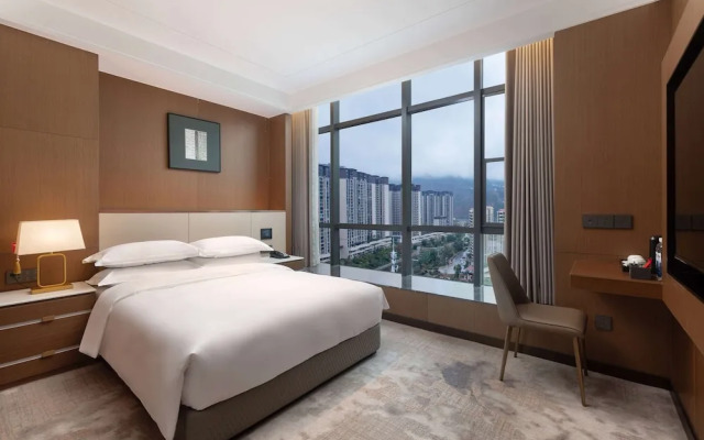 Days Hotel By Wyndham Luzhou Gulin